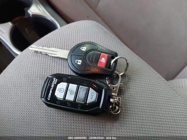 Aukcja sprzedaży 2011 Nissan Rogue S, vin: JN8AS5MV1BW260333, numer aukcji: 38900093