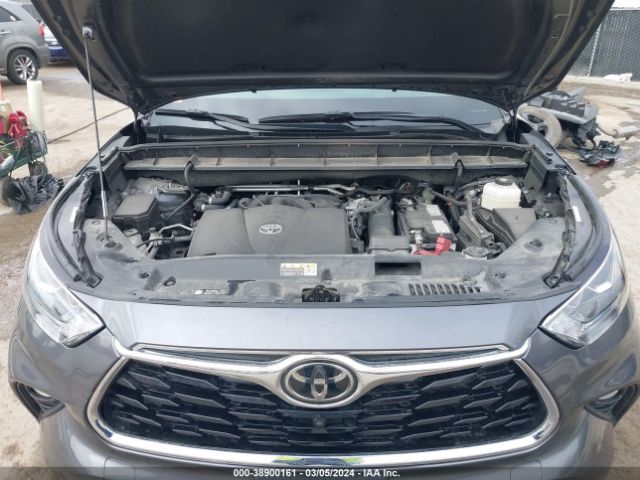 5TDFZRBH9NS256939 Toyota Highlander Platinum