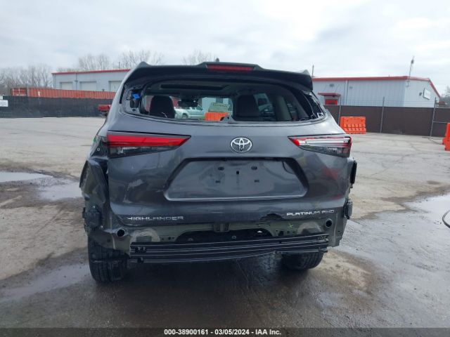 5TDFZRBH9NS256939 Toyota Highlander Platinum