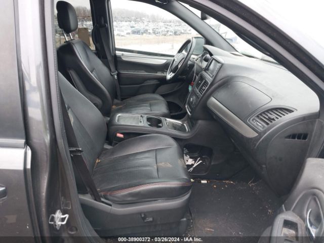 2C4RDGEG4KR631255 Dodge Grand Caravan Gt
