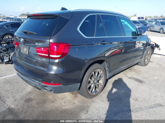 BMW X5 2017 5UXKR0C38H0V72075 Image 17
