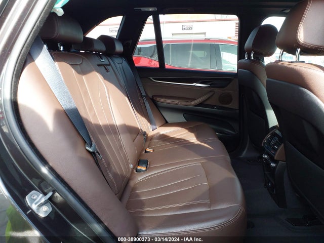 BMW X5 2017 5UXKR0C38H0V72075 Image 21
