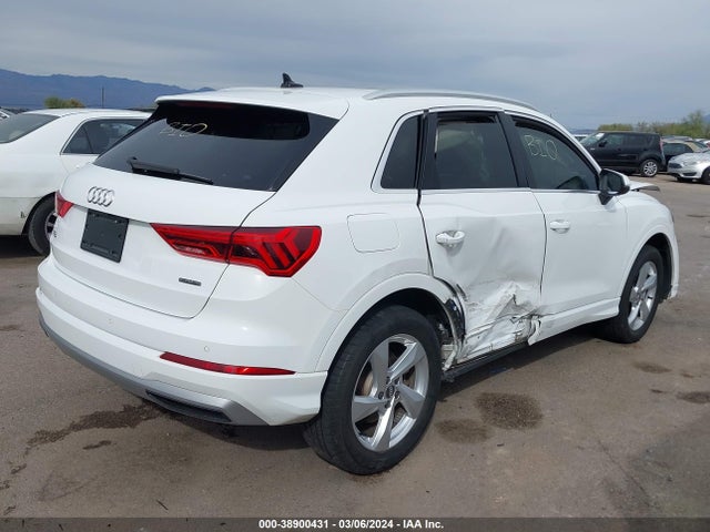 WA1AECF33K1073797 Audi Q3 2.0t Premium