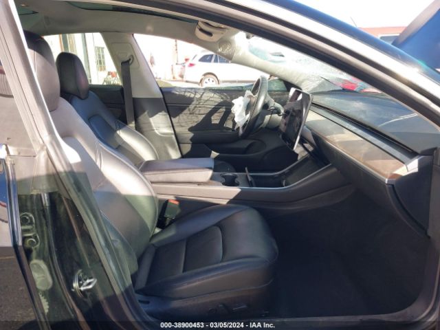 5YJ3E1EB4JF113614 Tesla Model 3 Long Range/performance