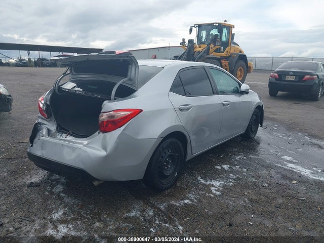 Toyota COROLLA LE 2018 2T1BURHE3JC969560 Image 4
