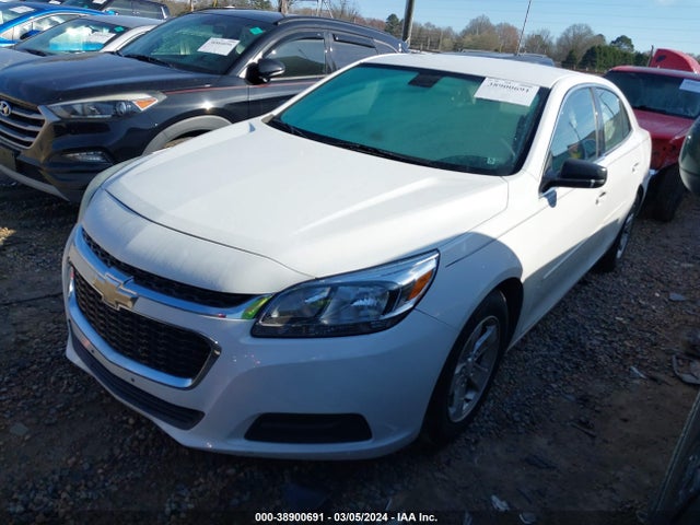 Chevrolet MALIBU LS 2015 1G11B5SL7FF104499 Image 2