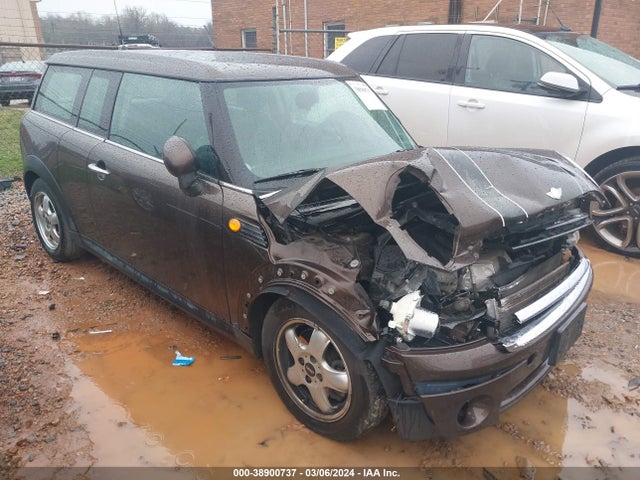2008 MINI COOPER CLUBMAN WMWML33558TN68222 Photo 0