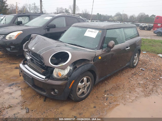 2008 MINI COOPER CLUBMAN WMWML33558TN68222 Photo 1