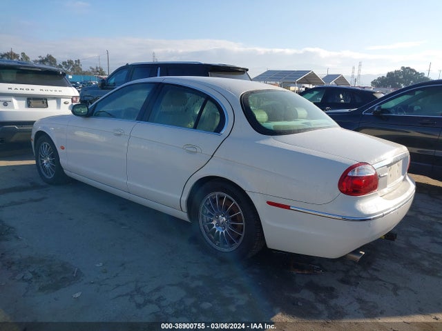 2007 JAGUAR S-TYPE SAJWA01A27FN79130 Photo 2