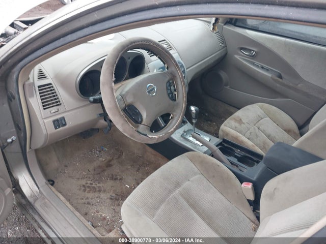 2003 NISSAN ALTIMA 2.5 S VIN: 1N4AL11D23C218632
