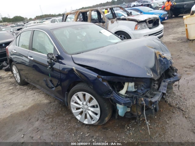 2014 1HGCR2F85EA306609 main image