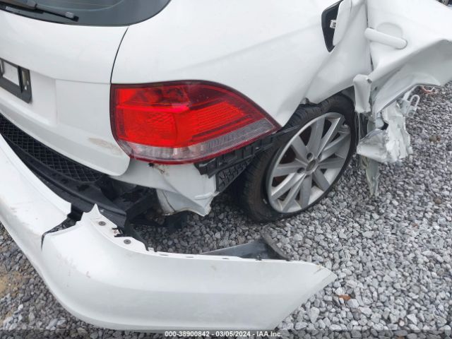 3VWPL7AJ1EM626826 Volkswagen Jetta Sportwagen 2.0l Tdi