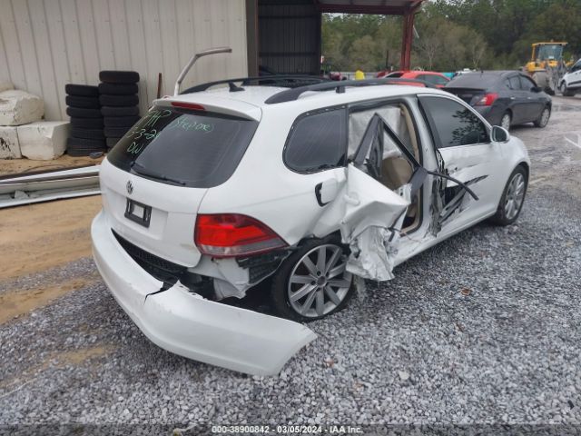 3VWPL7AJ1EM626826 Volkswagen Jetta Sportwagen 2.0l Tdi
