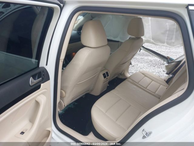 3VWPL7AJ1EM626826 Volkswagen Jetta Sportwagen 2.0l Tdi