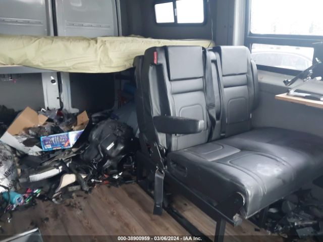 WD3PE7CD6JP600922 Mercedes-Benz Sprinter 2500 Standard Roof V6