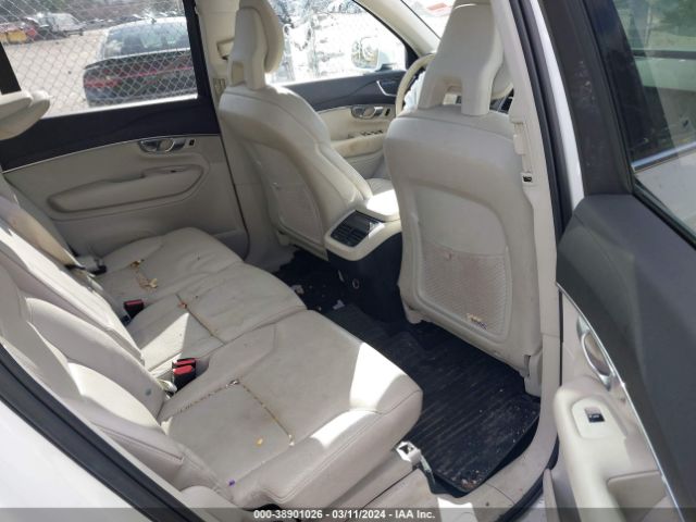 YV4A22PK5L1532681 Volvo Xc90 T6 Momentum 7 Passenger