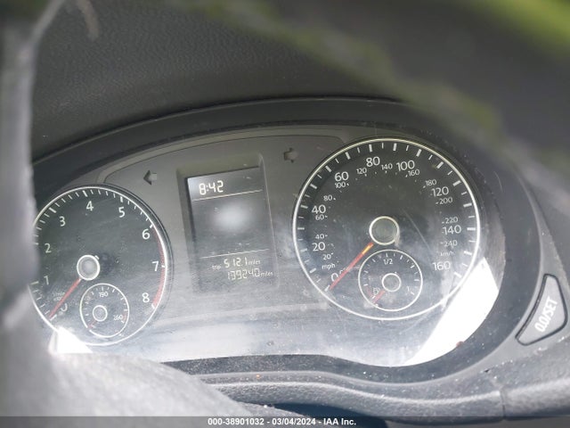 38901032 :رقم المزاد ، 1VWAT7A36FC016575 vin ، 2015 Volkswagen Passat 1.8t Wolfsburg Edition مزاد بيع