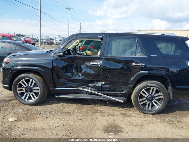 Toyota 4runner Limited 2022 JTEKU5JR2N6001335 Image 14