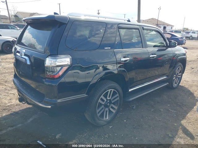 Toyota 4runner Limited 2022 JTEKU5JR2N6001335 Image 4