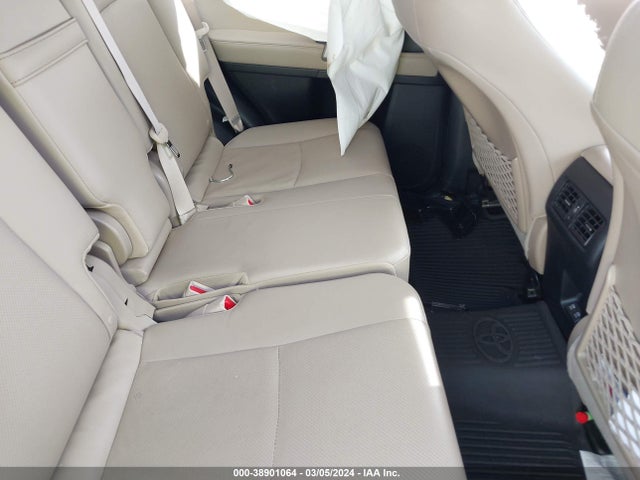 Toyota 4runner Limited 2022 JTEKU5JR2N6001335 Image 8