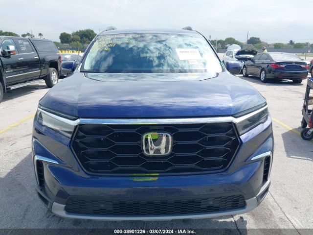 5FNYG1H78PB057581 Honda Pilot Awd Touring