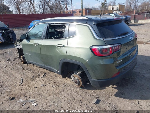 3C4NJDCB2LT142509 Jeep Compass Limited 4x4