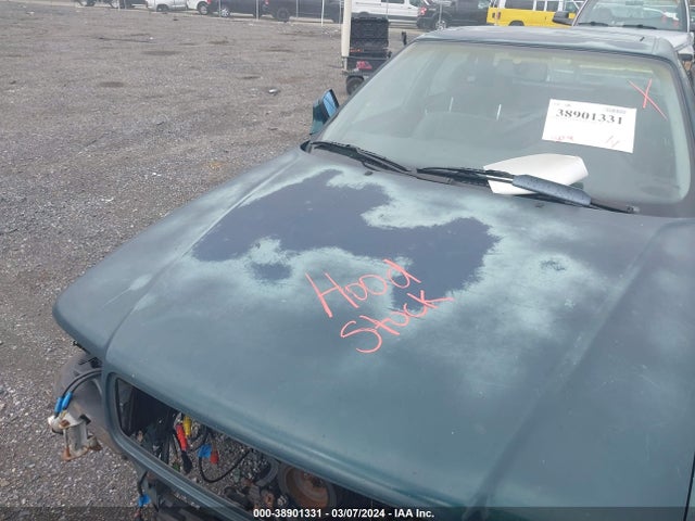 1995 AUDI 90 VIN: WAUBK88C8SA001956