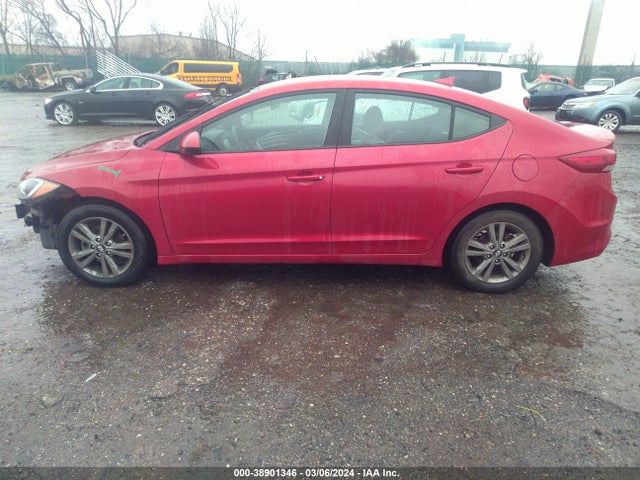 Hyundai ELANTRA SEL 2018 5NPD84LF6JH314029 Image 14