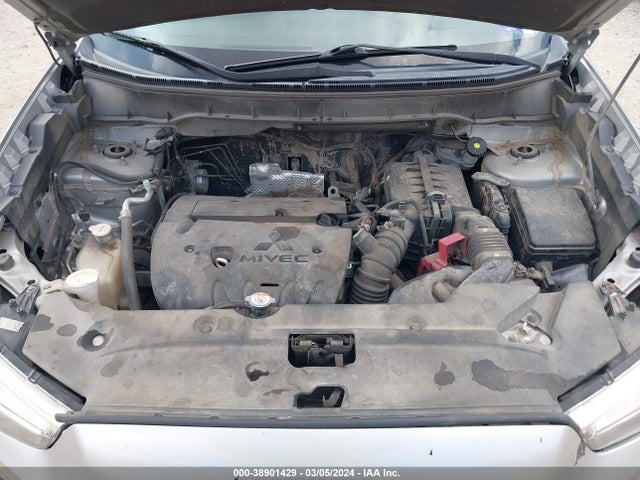 4A4AR3AU8EE015233 Mitsubishi Outlander Sport Es