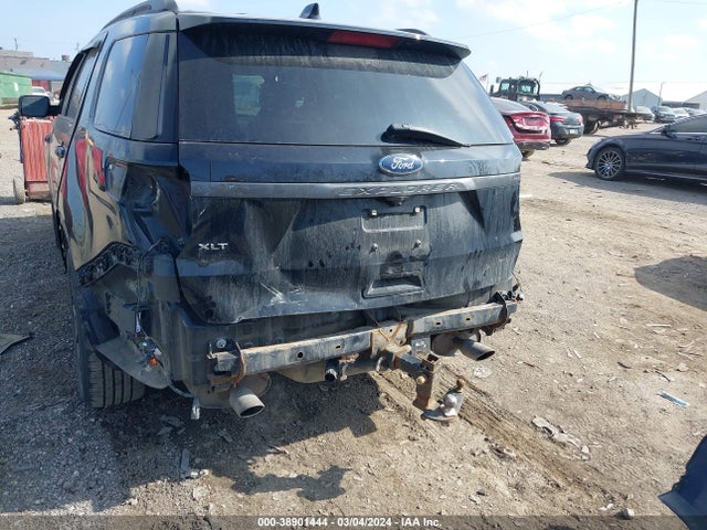 Ford EXPLORER XLT 2017 1FM5K7D89HGD45647 Image 6