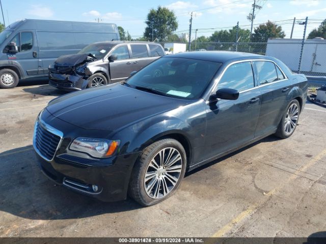 2014 CHRYSLER 300 2C3CCABT7EH180960 Photo 1