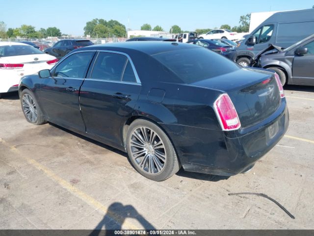 2014 CHRYSLER 300 2C3CCABT7EH180960 Photo 2