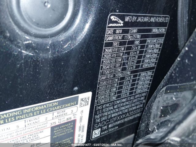 SADCJ2FXXKA355561 Jaguar F-pace 25t Premium