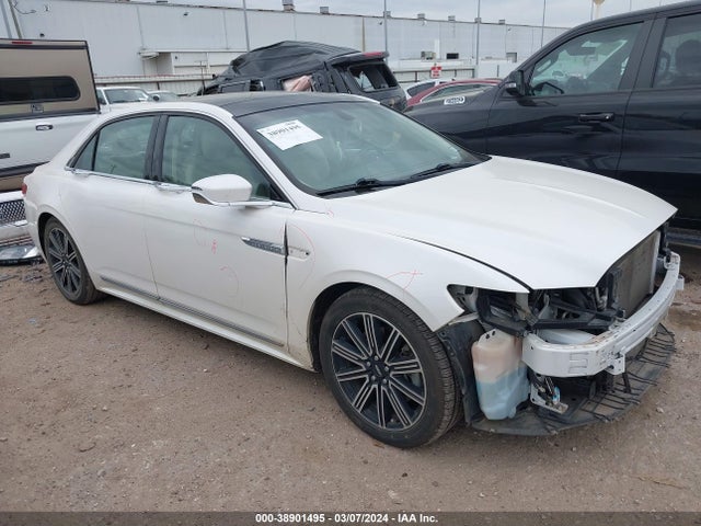 Lincoln Continental Reserve 2017 1LN6L9RP6H5609061 main image