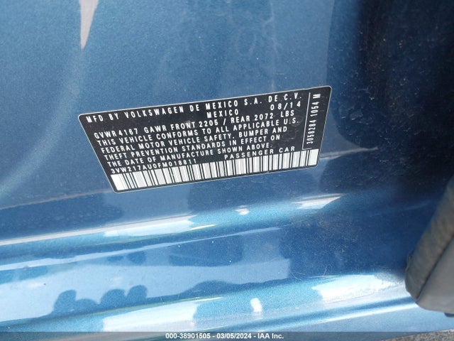 3VW217AU0FM018811 Volkswagen Golf Tsi S 4-door