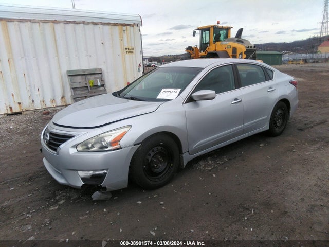 Nissan Altima 2.5 S 2014 1N4AL3AP1EC420922 Image 2