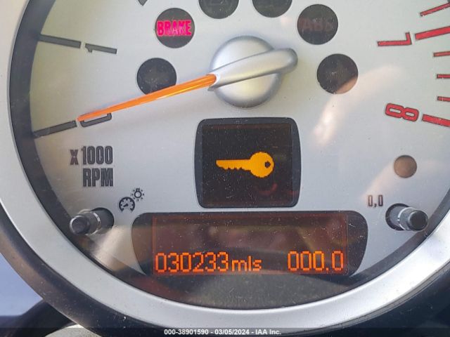 2008 MINI COOPER S WMWMF73508TV32758 Photo 6