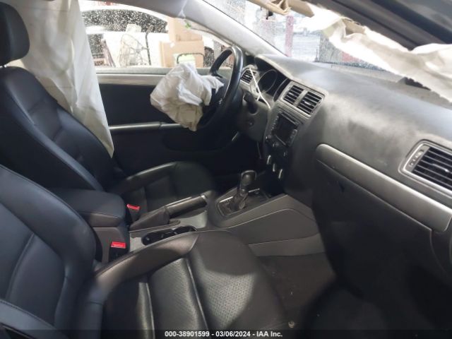 3VWD17AJ4FM283830 Volkswagen Jetta 1.8t Se