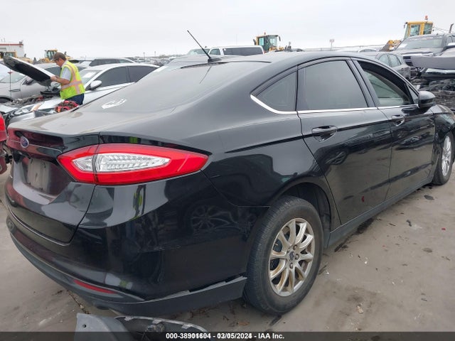 Ford FUSION S 2016 3FA6P0G71GR354876 Image 4