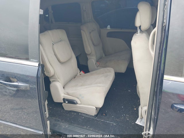 2012 DODGE GRAND CARAVAN CREW VIN: 2C4RDGDG2CR258302
