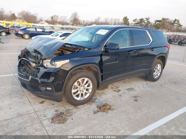 Chevrolet Traverse Ls 2019 1GNEVFKW6KJ107375 Image 2