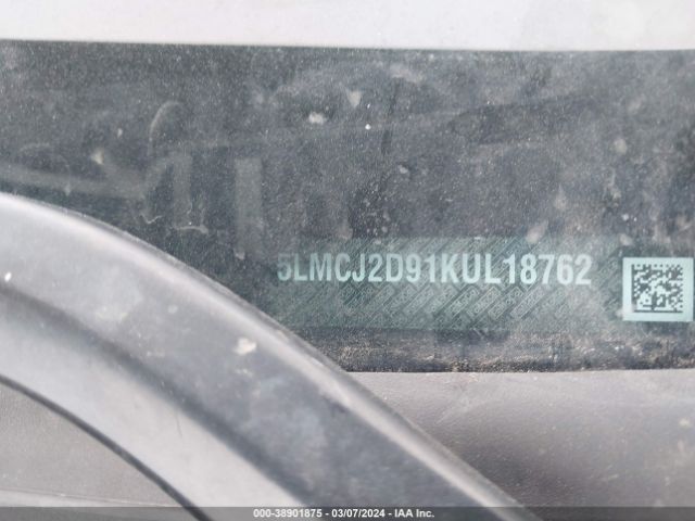 5LMCJ2D91KUL18762 Lincoln MKC SELECT