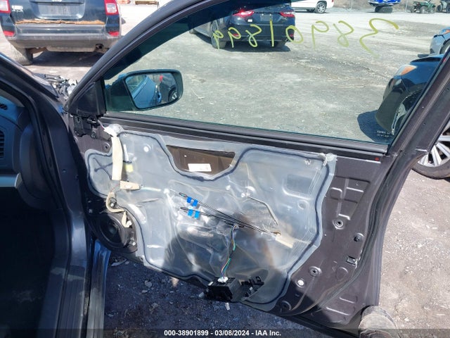 Nissan Altima 2.5 S 2015 1N4AL3AP2FC580230 Image 13