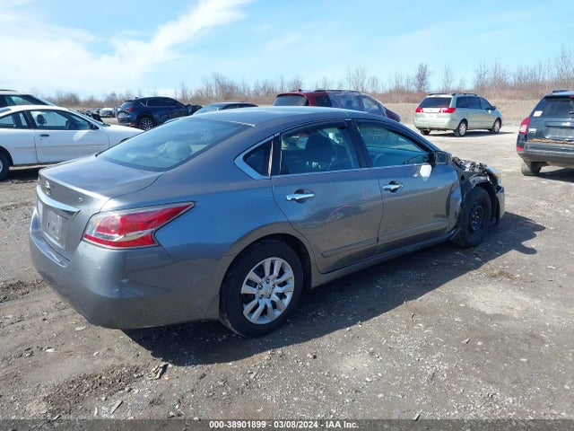 Nissan Altima 2.5 S 2015 1N4AL3AP2FC580230 Image 4