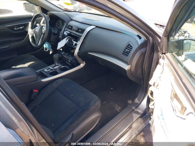 Nissan Altima 2.5 S 2015 1N4AL3AP2FC580230 Image 5