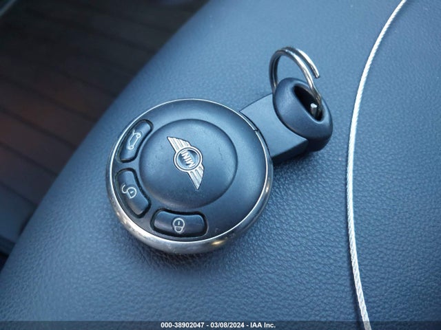 2011 MINI COOPER WMWSU3C5XBT097518 Photo 10