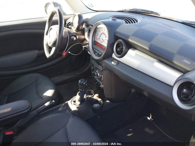 2011 MINI COOPER WMWSU3C5XBT097518 Photo 4