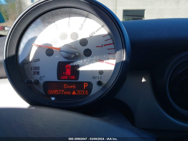 2011 MINI COOPER WMWSU3C5XBT097518 Photo 6