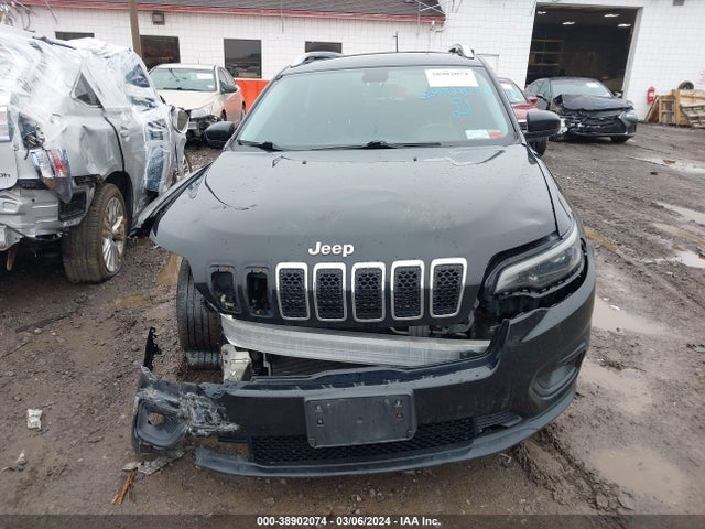 1C4PJLLB7KD122733 Jeep Cherokee Latitude Plus Fwd