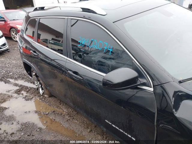 1C4PJLLB7KD122733 Jeep Cherokee Latitude Plus Fwd